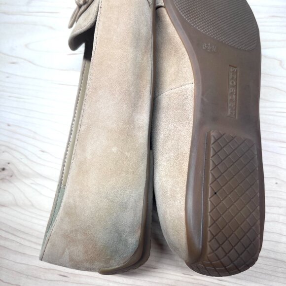 Talbots Tan Suede Leather Pointed Toe Loafer Flats with Tasseled Bows Size 6.5M - Picture 10 of 10